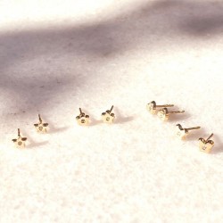 Mini single stone heart earrings