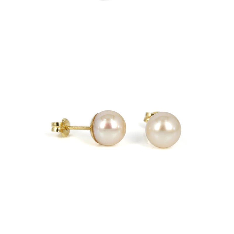 Sweet water spherical pearl earrings
