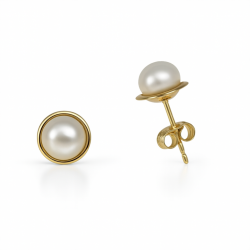 Freshwater button pearl...
